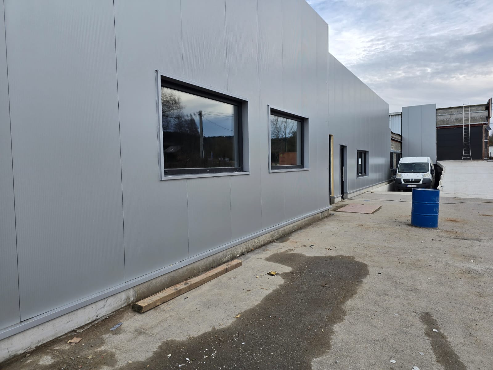 Rénovation d’une concession automobile