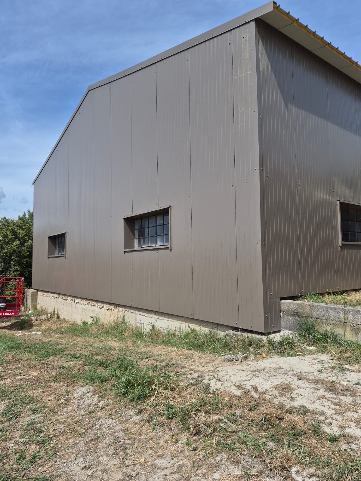 Habillage de façade en panneaux